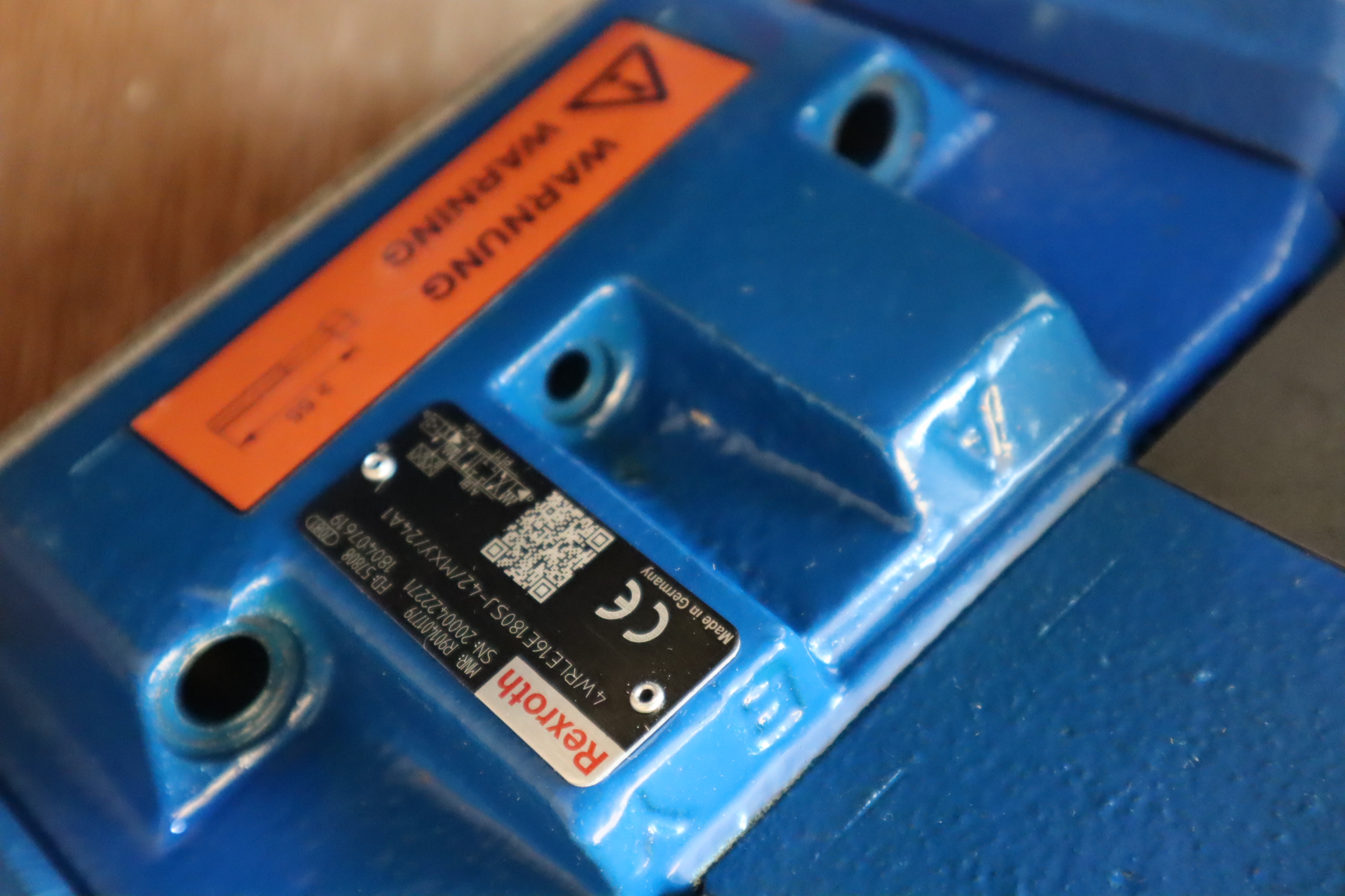 4WRLE16E180SJ-42/MXY/24A1 R901401779 德国力士乐REXROTH比例阀