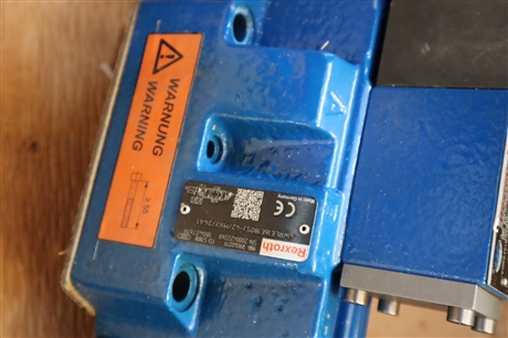 4WRLE16E180SJ-4X/MXY/24A1 R901401779 德国力士乐REXROTH比例阀