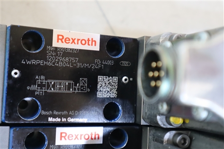 4WRPEH6C4B04L-3X/M/24F1 R901382327 力士乐REXROTH比例阀