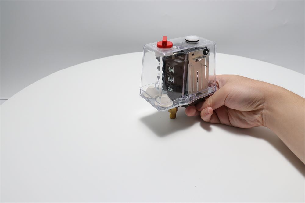 洁净室智能微压差变送器批发 开关值输出