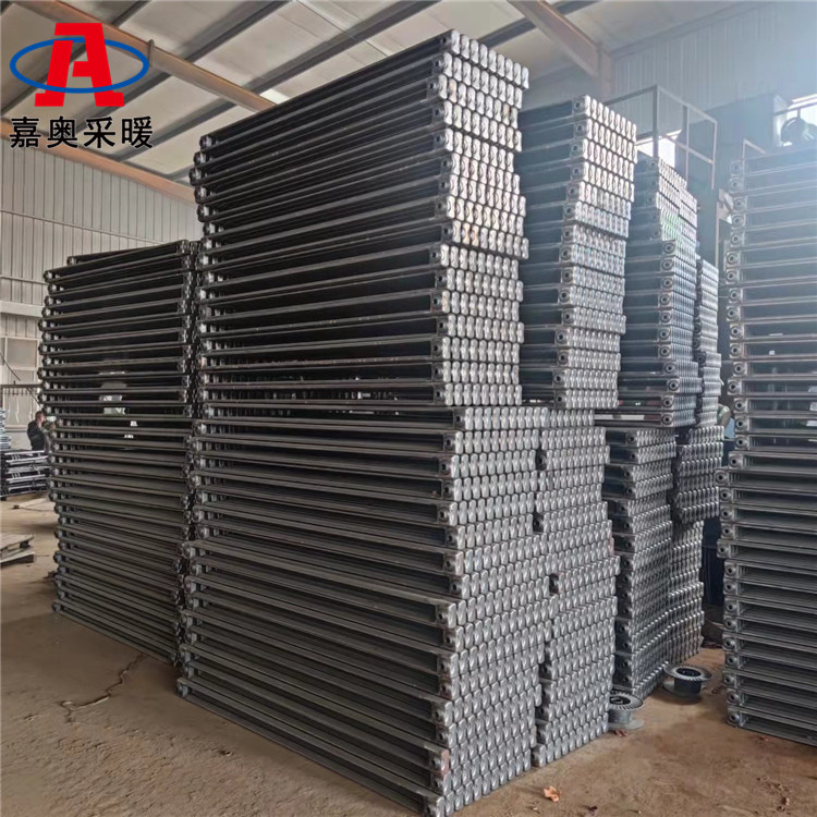 养牛场用钢制光面排管暖气片生产厂