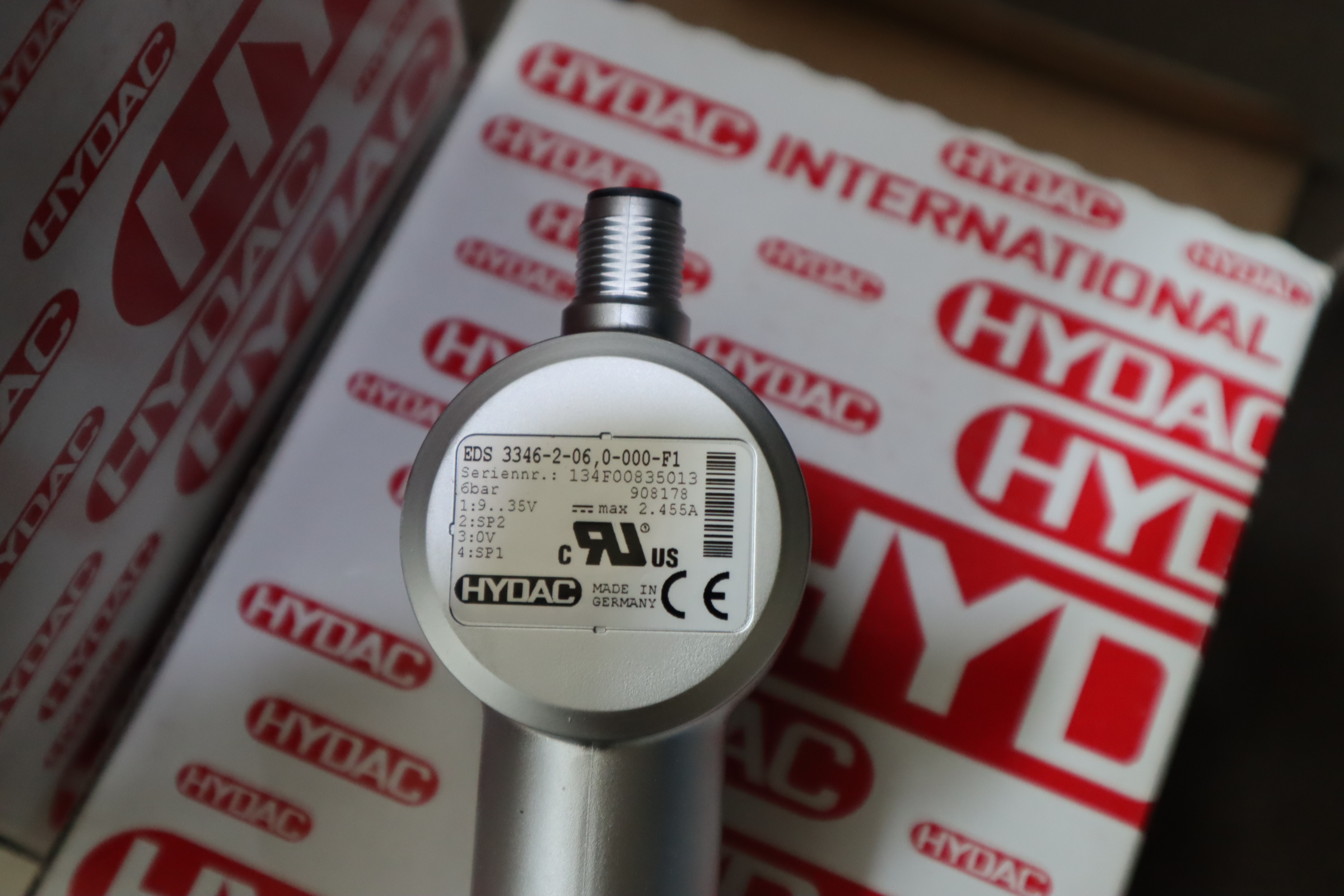 EDS3346-2-06.0-000-F1 908178 德国贺德克HYDAC压力温度传感器