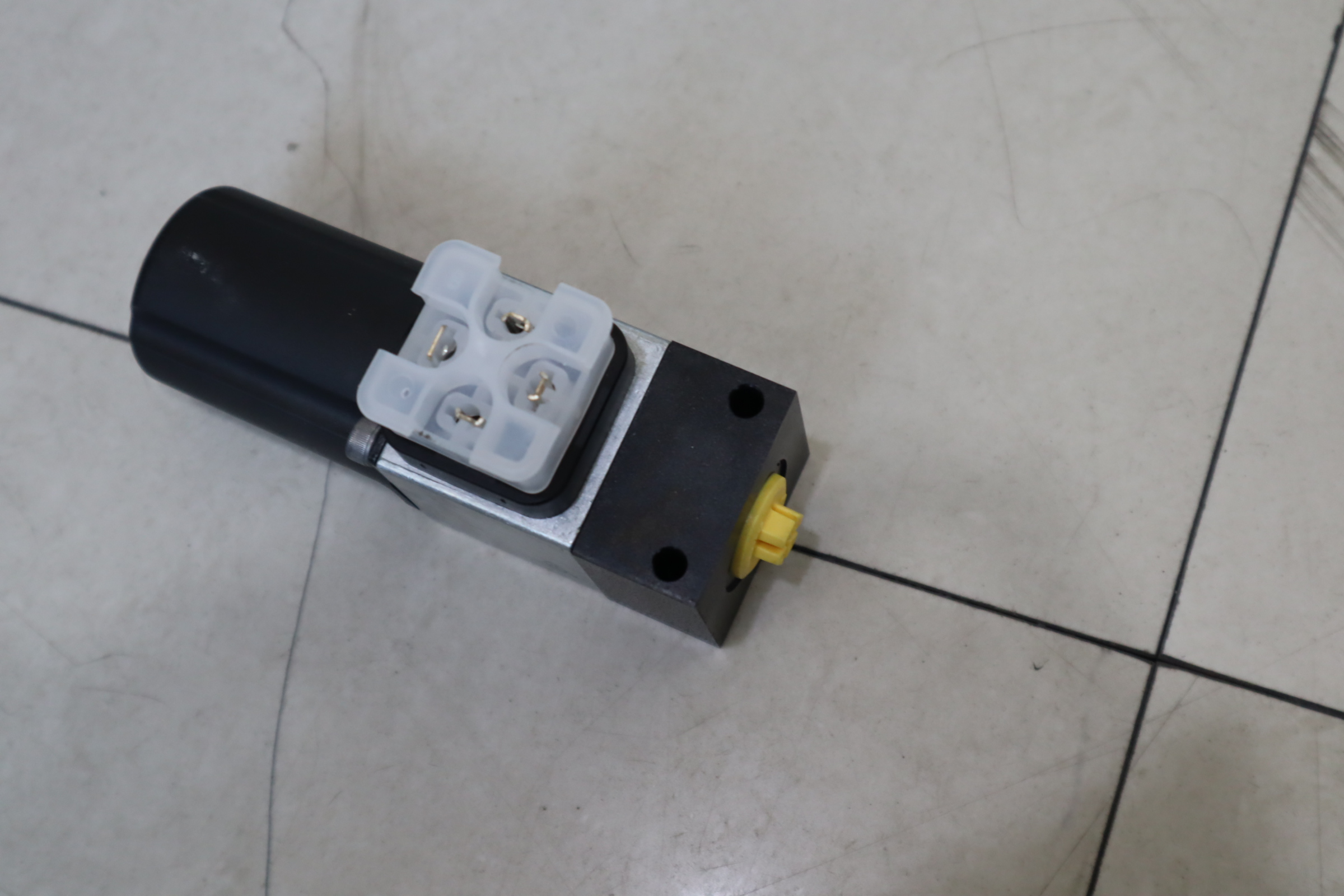 HED8OA-2X/350K14AS R901102722 力士乐压力开关