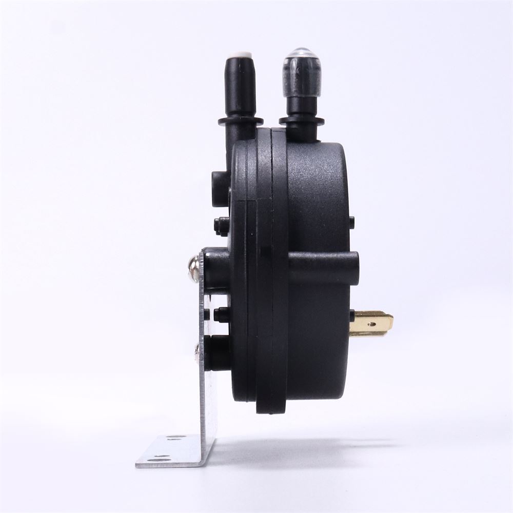 LF55冷凝机组高压开关控制器怎么选 维护成本较低