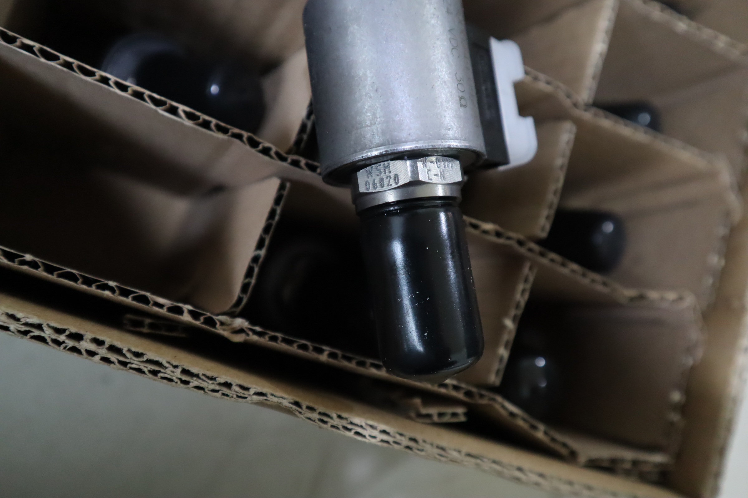 WSM06020W-01M-C-N-24DG 3000249 24 VDC 贺德克HYDAC液压阀插装阀