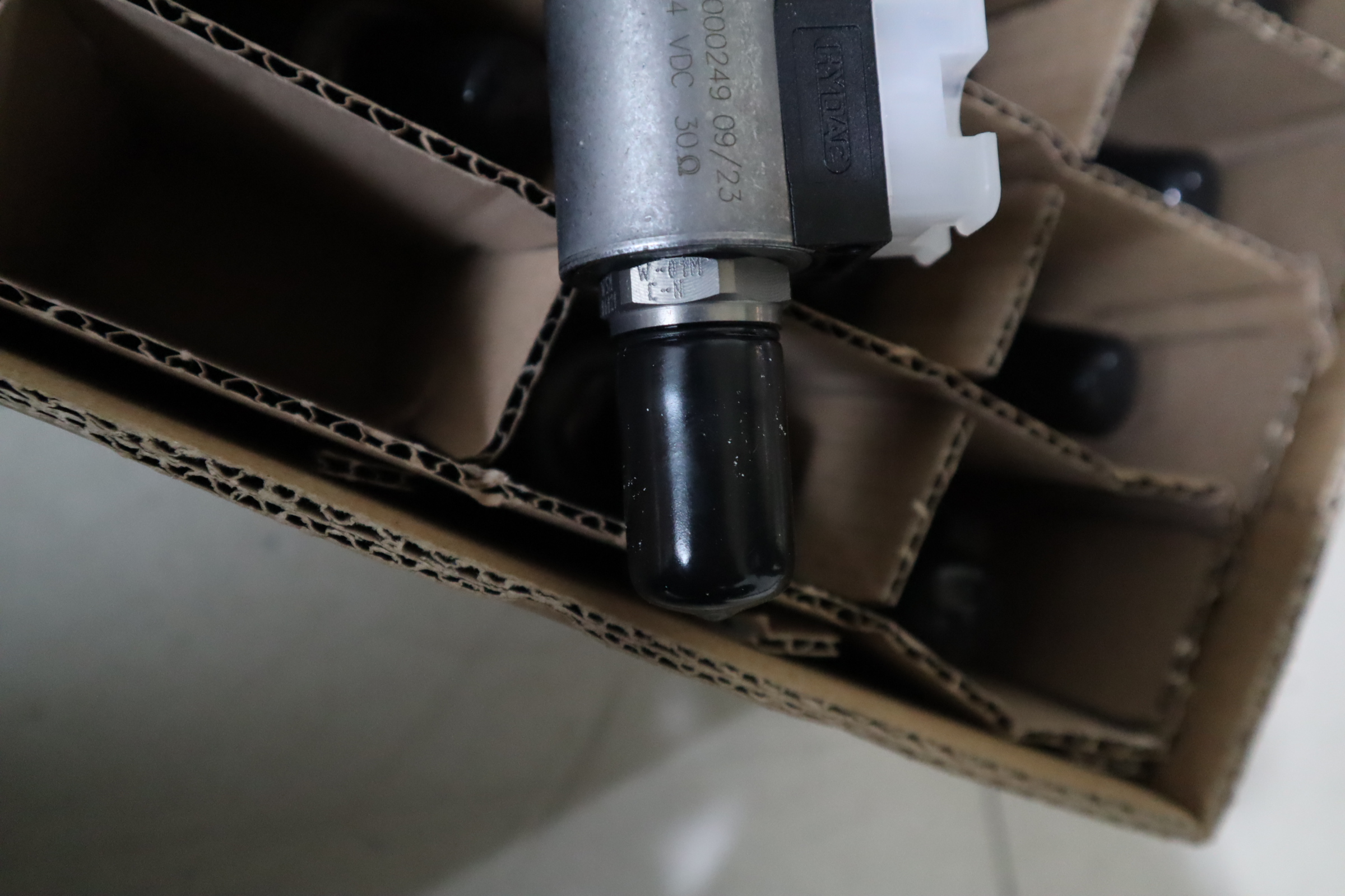 WSM06020W-01M-C-N-24DG 3000249 24 VDC 贺德克HYDAC液压阀插装阀