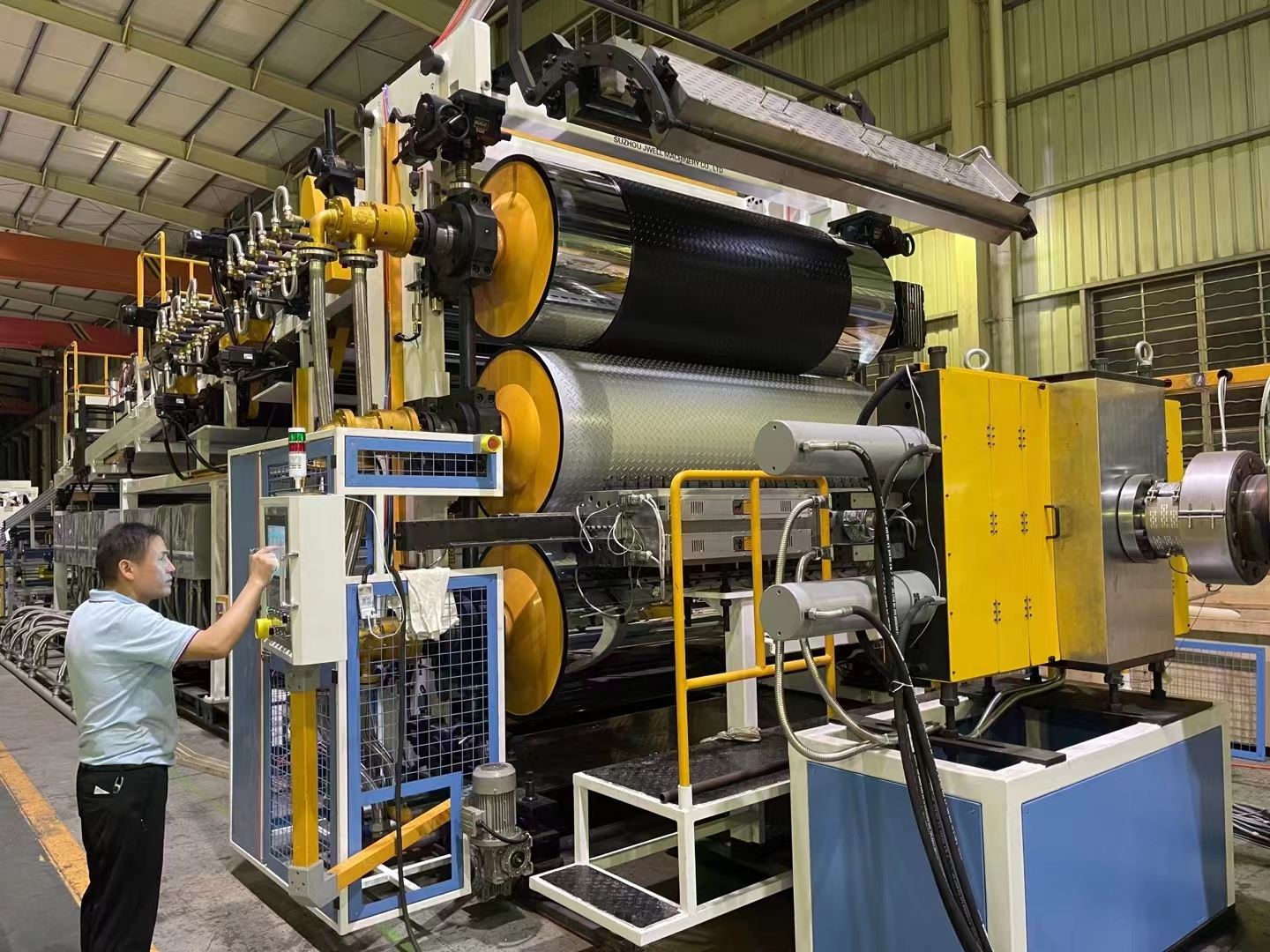 金纬机械 ABS 板材设备维护保养?  电视机外壳 ABS 片材设备 批发