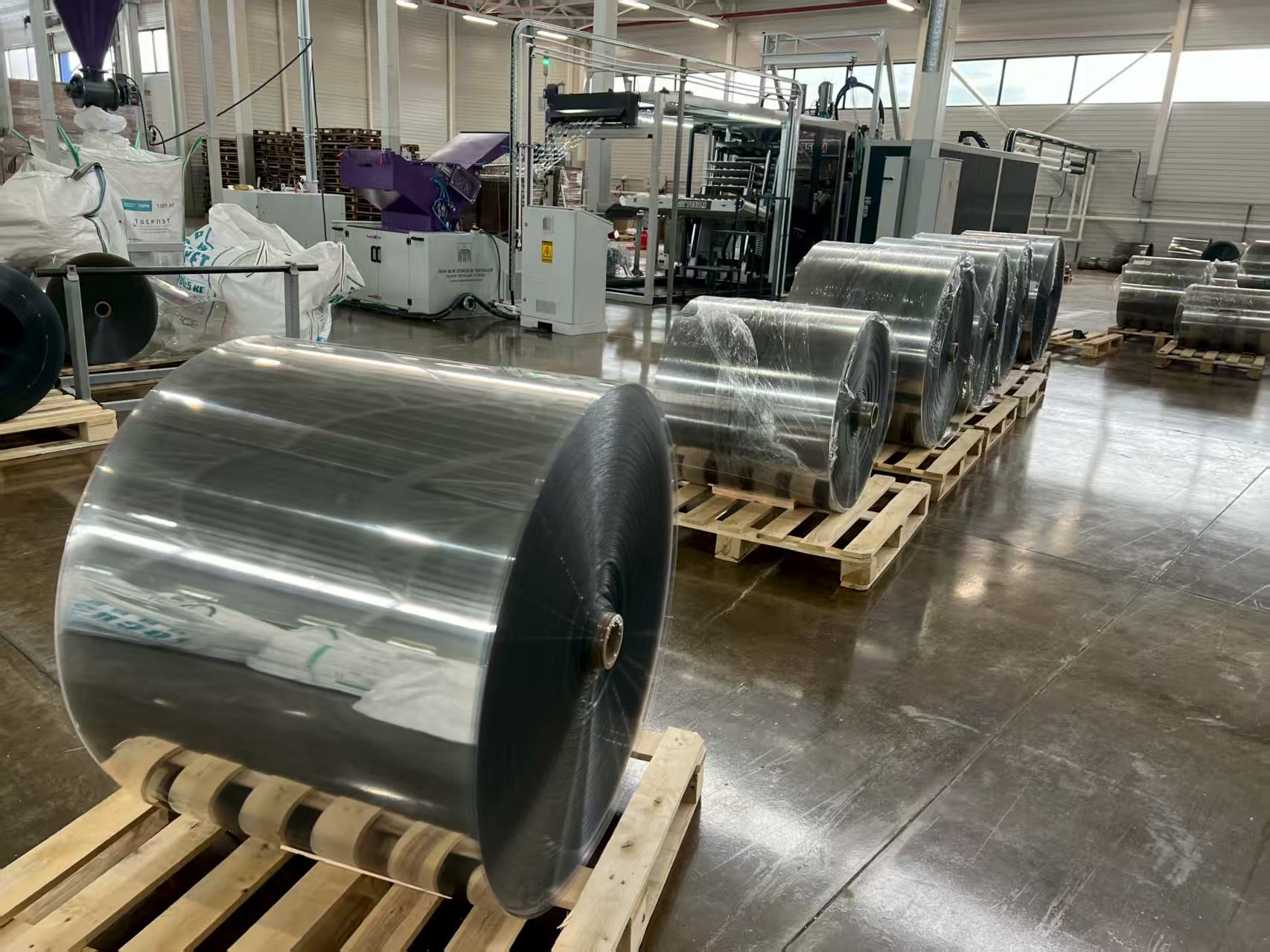 江西高速PS片材机    PS 片材破碎设备