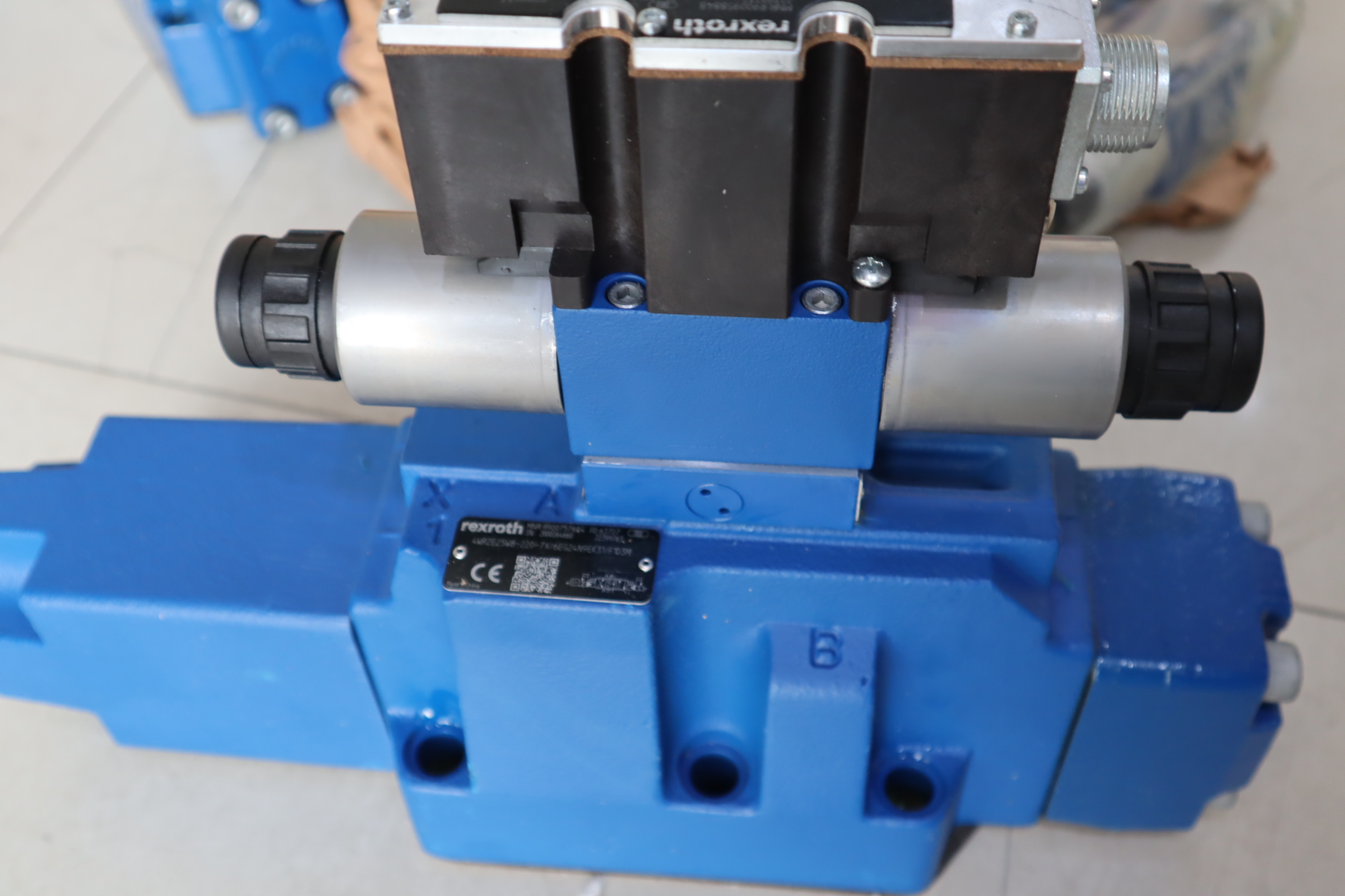 4WRZE25W8-220-72/6EG24N9EK31/F1D3M R900757604 力士乐REXROTH