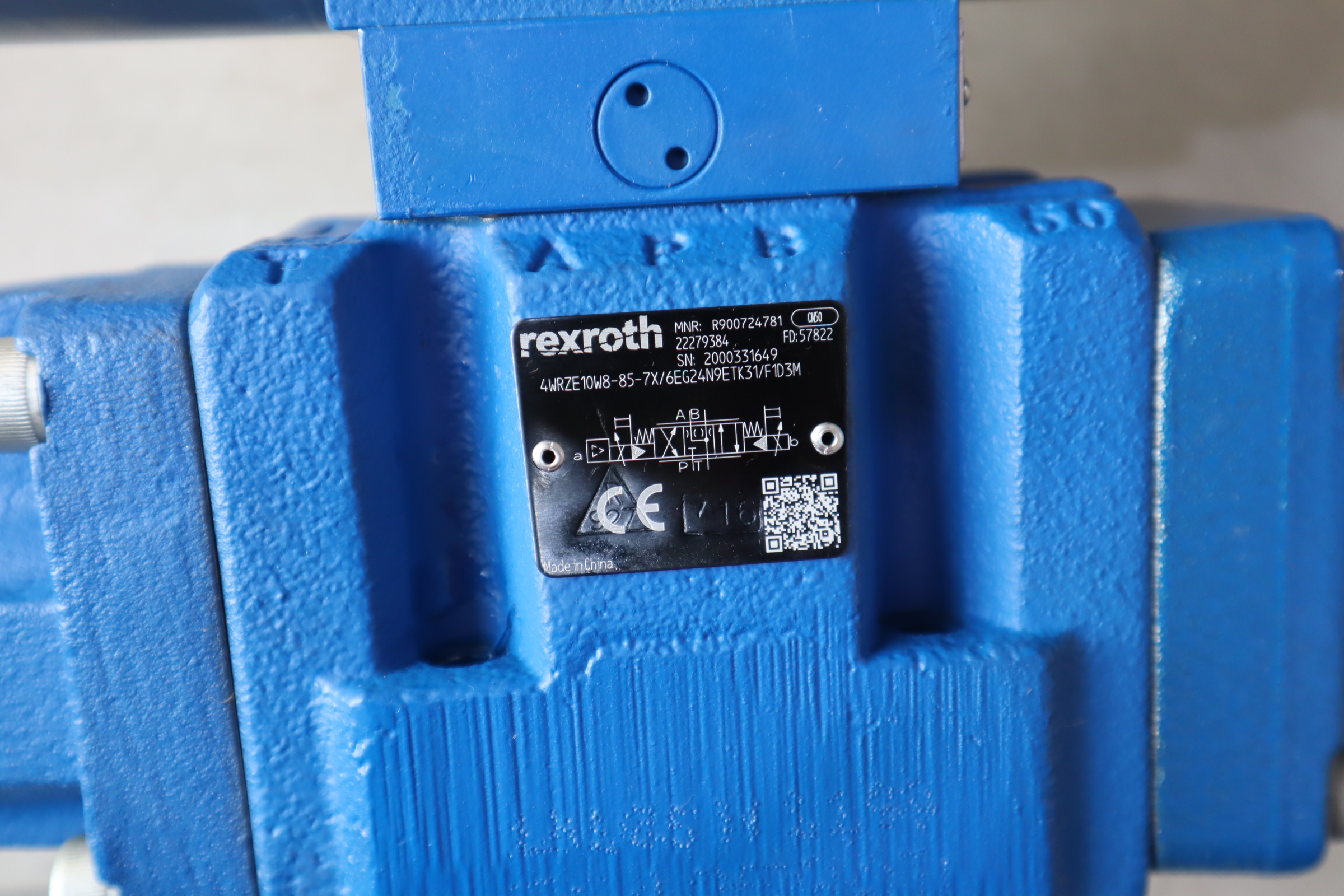 4WRZE10W8-85-72/6EG24N9ETK31/F1D3M R900724781 力士乐REXROTH