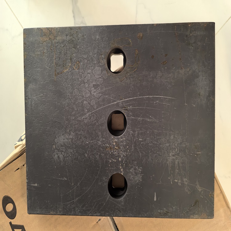 L220G耐磨板11438927 L180G装载机磨损板11438927  L220H装载机边齿11438927 