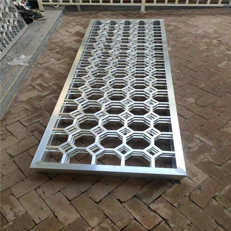 铝框铝合金百叶窗 铝单板窗花有哪些规格