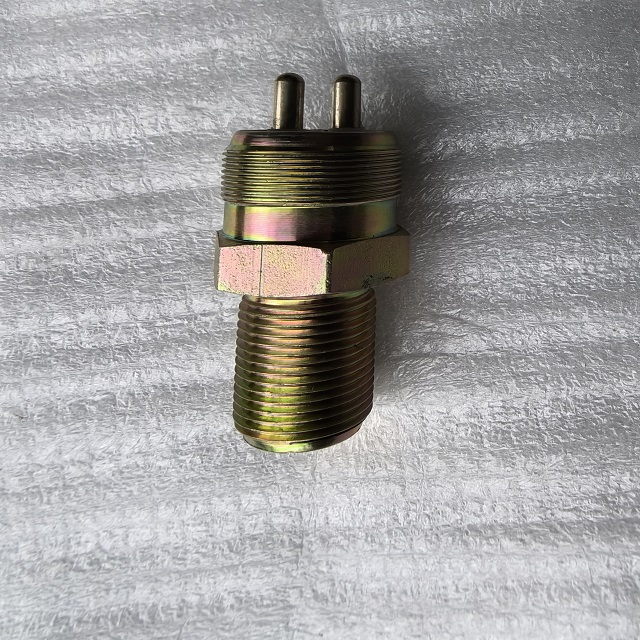 变速箱增减档位传感器15090257 沃尔沃L150F/120/180G/220F/350G装载机传感器