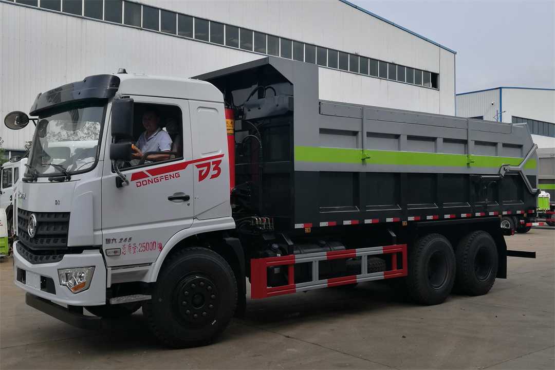  防滲漏糞污運輸車：環保衛士與技術革新