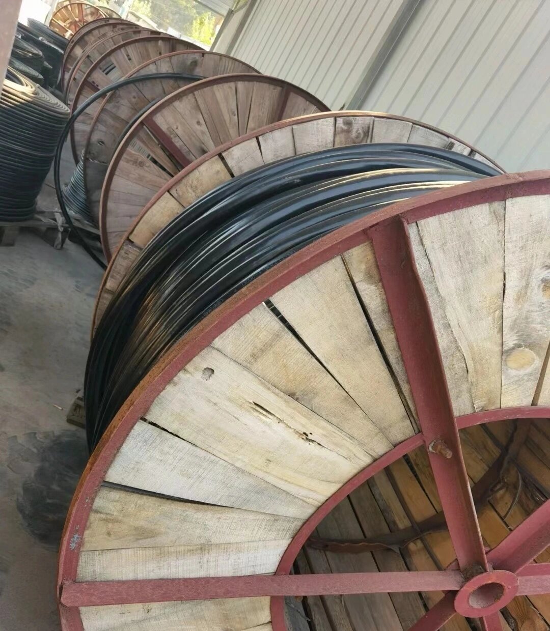 北京二手多少钱一吨电缆线回收