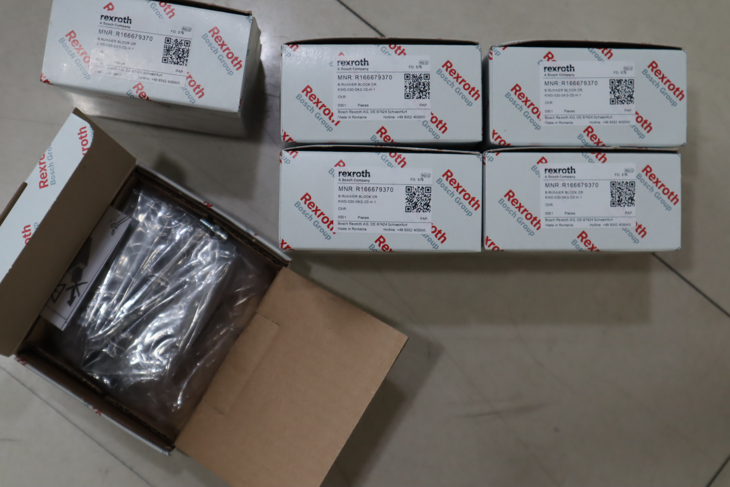 R166679370 KWD-030-SKS-C0-H-1 德国力士乐REXROTH滑块