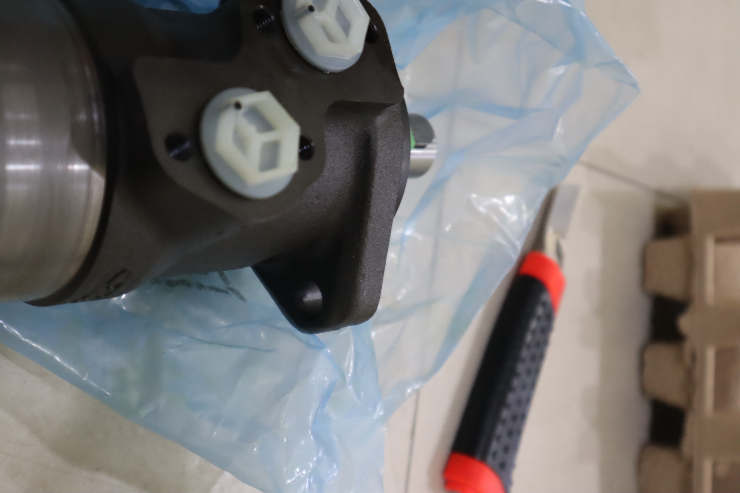 WHITE 怀特 马达 OMP X 200  11186708 MADE IN POLAND