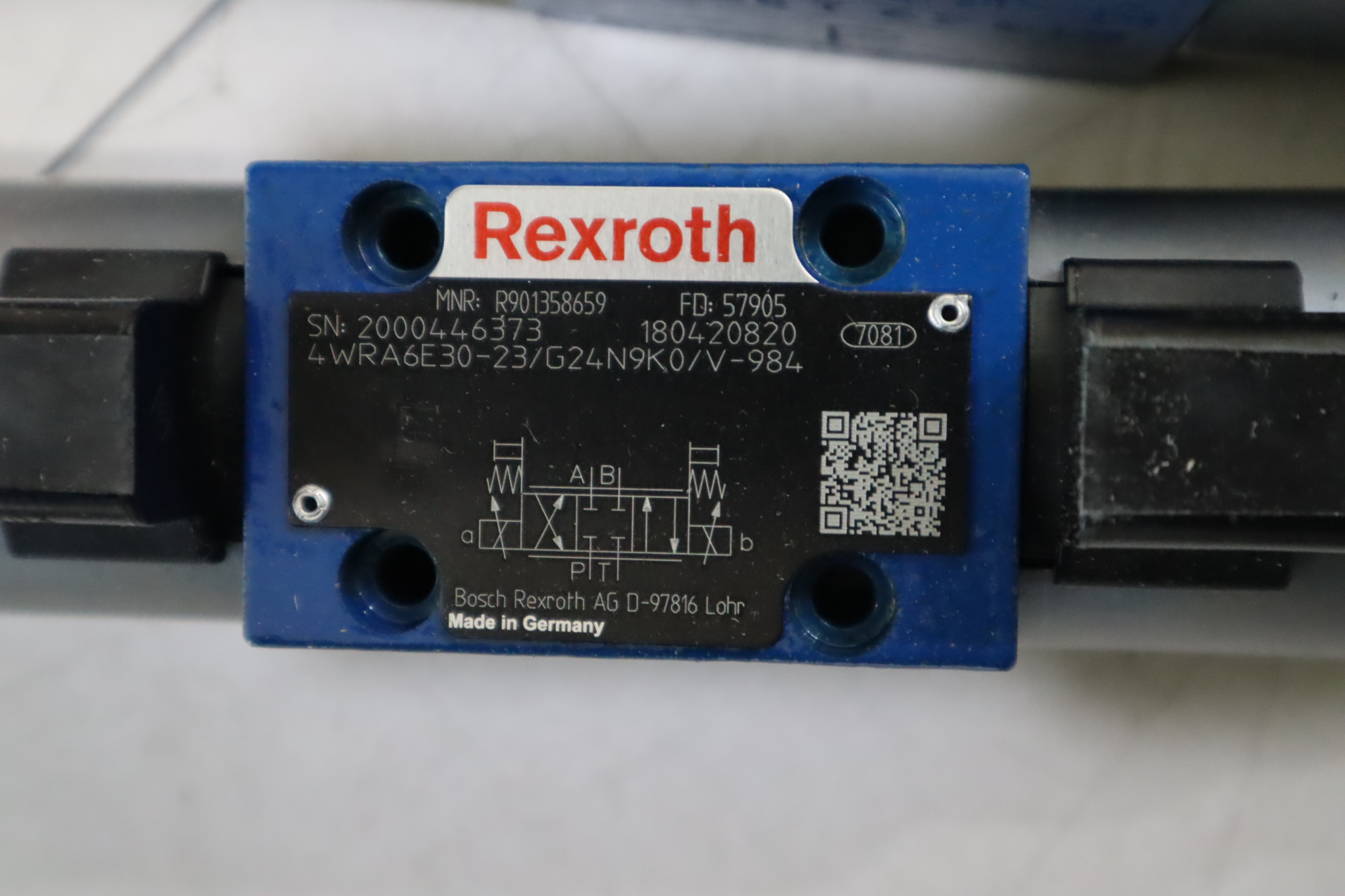 4WRA6E30-23/G24N9K0/V-984 R901358659 德国REXROTH力士乐比例阀