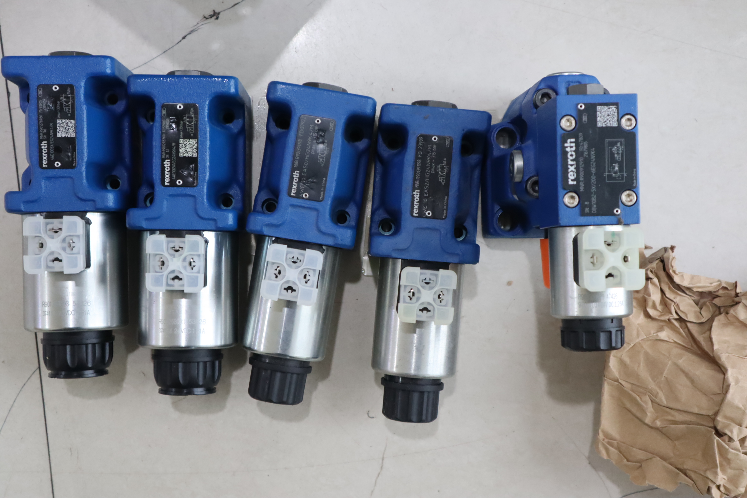 4WE10EA5X/HG24N9K4/M R901391198 力士乐REXROTH电磁阀