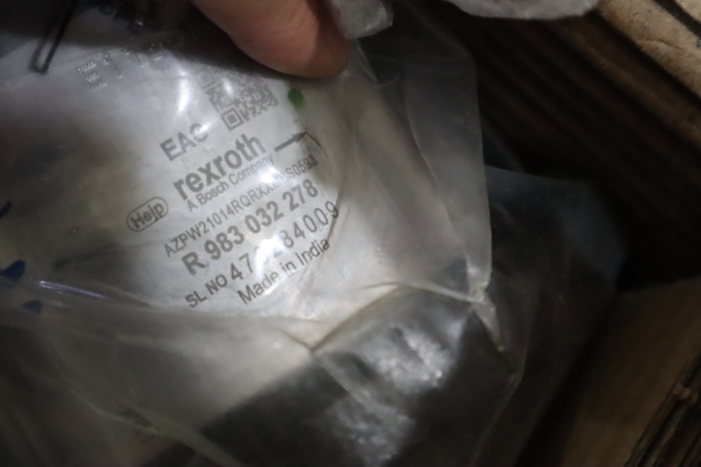 R983032278 AZPW-21-014RQRXXMB-S0593 德国力士乐REXROTH齿轮泵