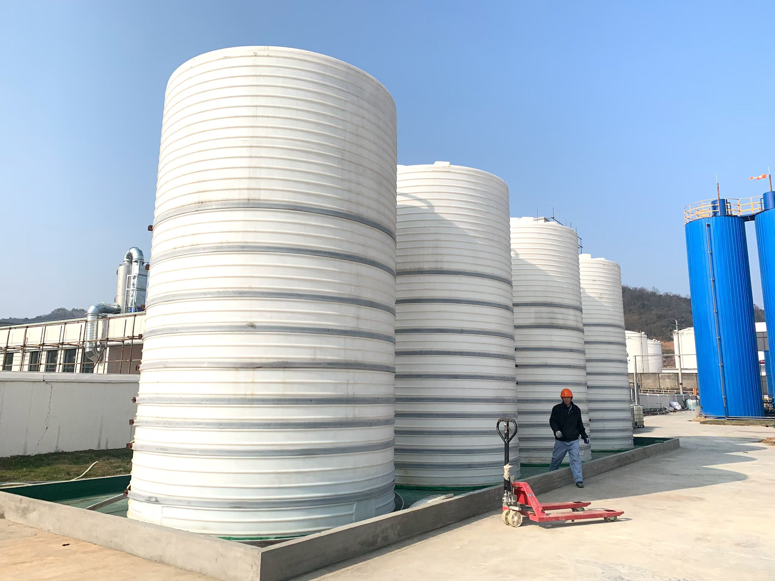 50吨工业储水箱 PE塑料材质 一体成型 加厚防腐 50立方塑胶大桶