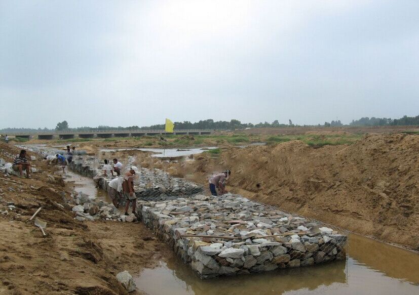 河道治理铅丝石笼施工方案