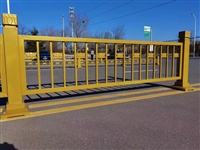 市政道路隔离网 临时护栏网 道边防撞护栏 抗腐蚀性 应用广泛灵活