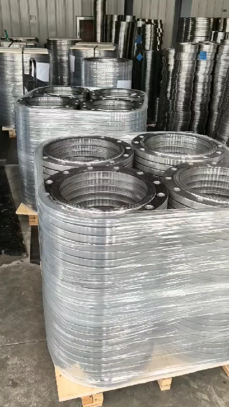 法兰打包完成，开始装货