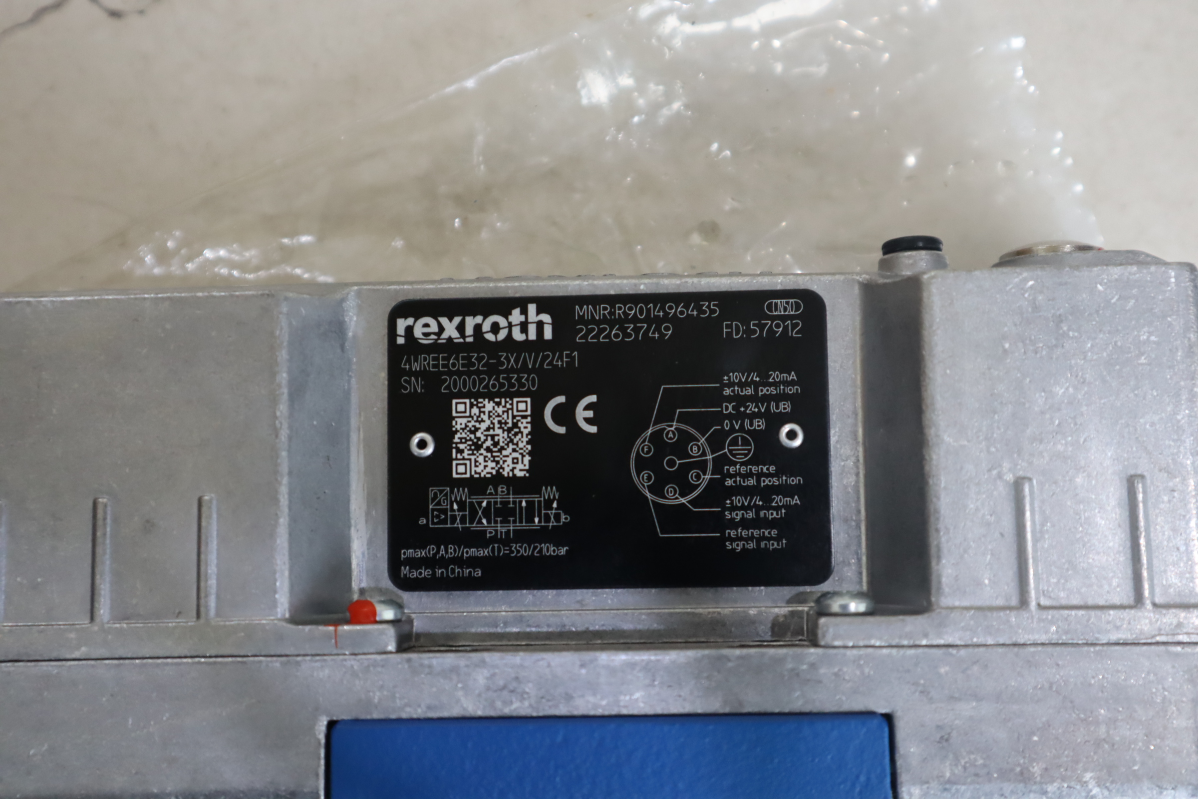4WREE6E32-3X/V/24F1 R901496435 力士乐REXROTH 比例阀