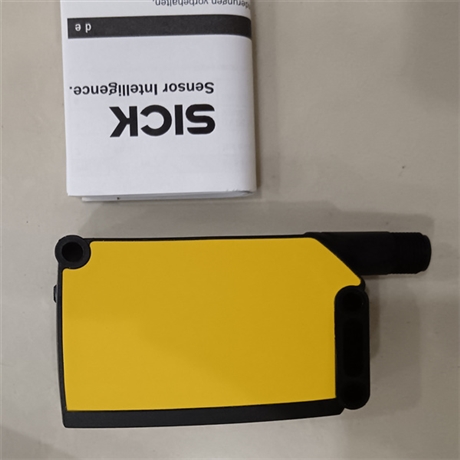 1084229 EKS36-0KF0B018A SICK紧凑型传感器