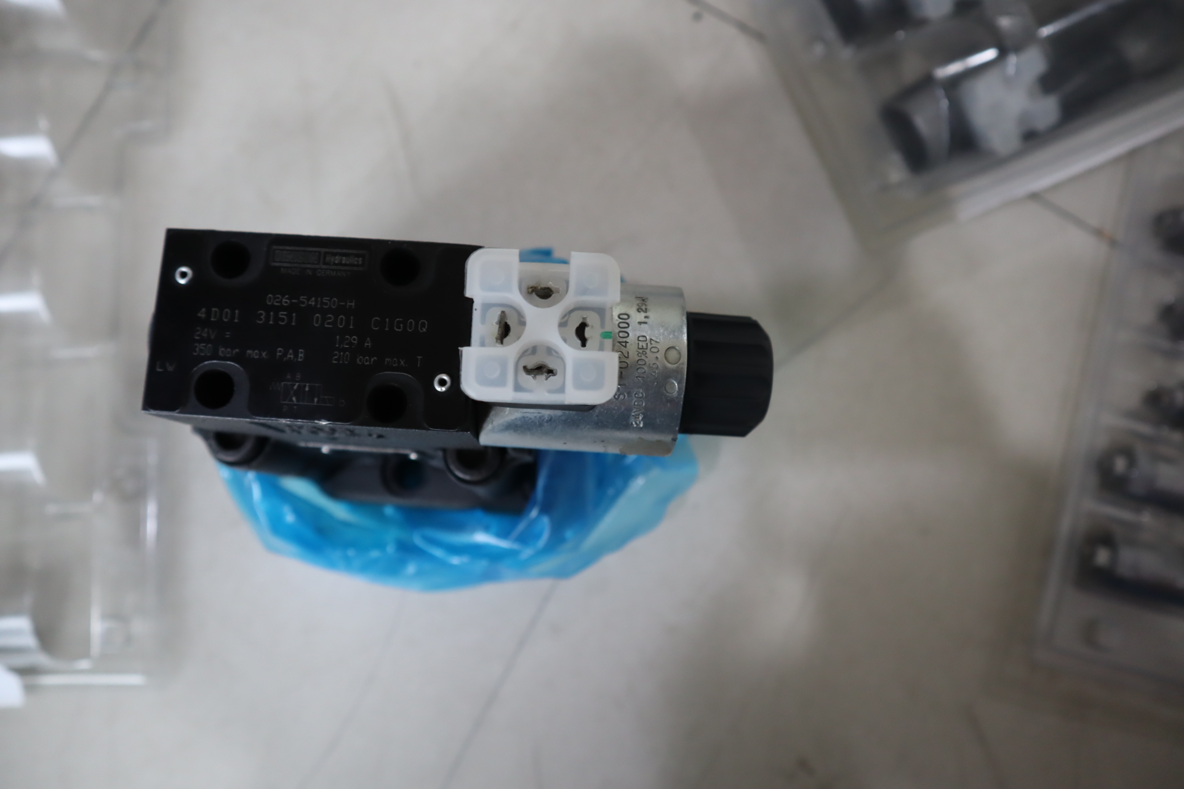 RS10R35S4SN1JW40 PARKER派克