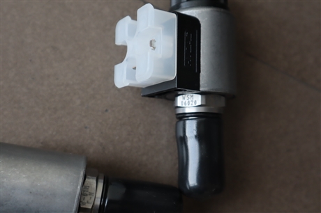 WSM06020W-01M-C-N-DG24  24V DC 贺德克HYDAC