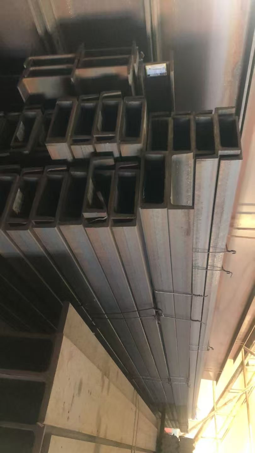 螺纹钢 S355J2 跨境工程通用性高。