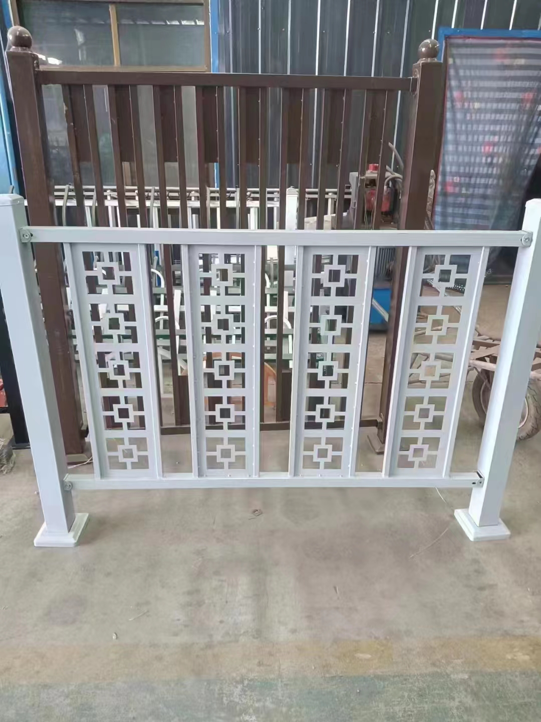 锌钢护栏网 可根据客户要求定制