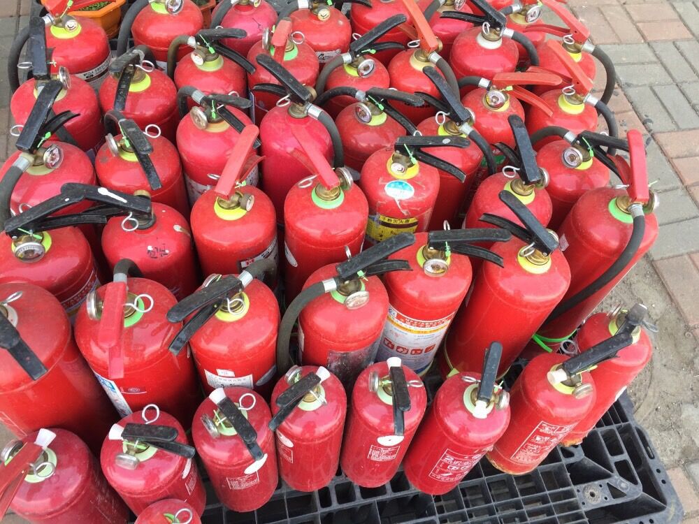 新国标干粉灭火器工厂仓库商用灭火器规格包括3kg 4kg 5kg 8kg