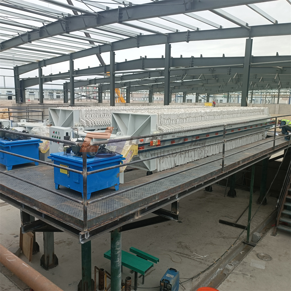 泥浆脱水设备-程控自动拉板厢式压滤机