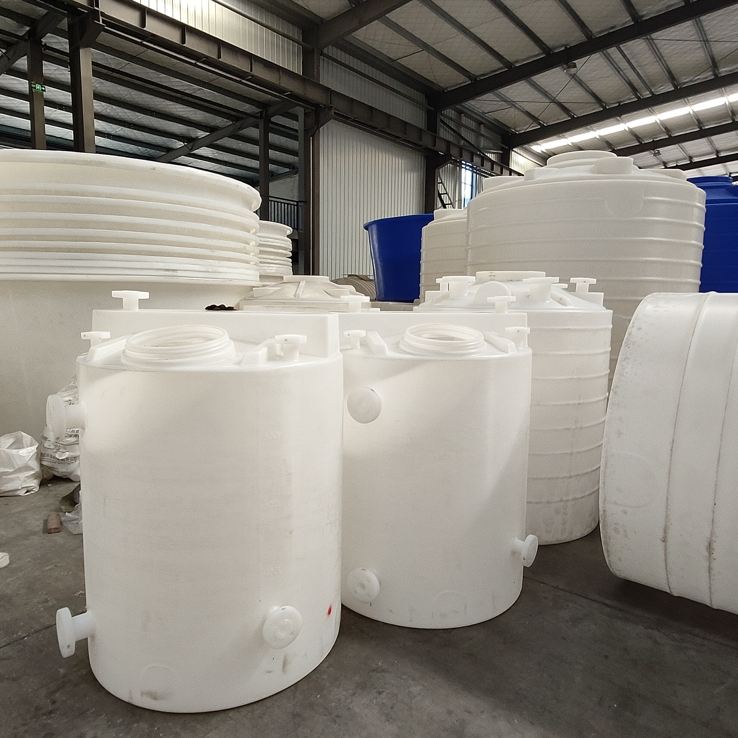 MC3000L加药搅拌桶 PE塑料材质 耐酸碱防腐 3立方絮凝剂搅拌罐