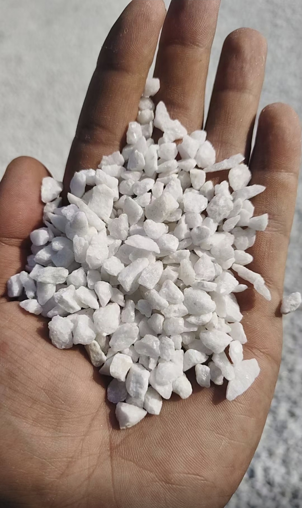 甘肃预制水磨石甘肃纯白水磨石子