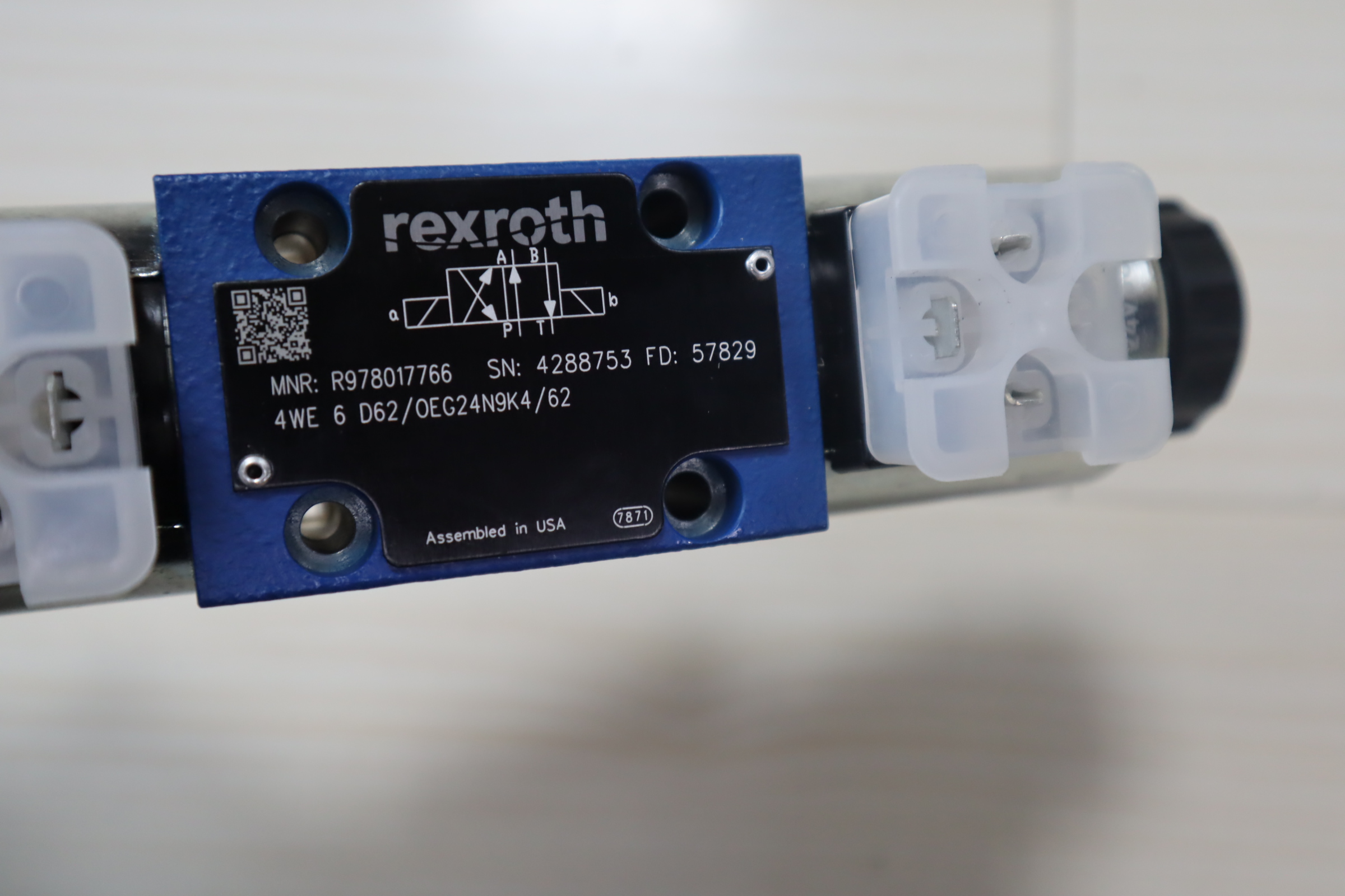 4WE6D62/OEG24N9K4/62 R978017766 力士乐REXROTH电磁阀