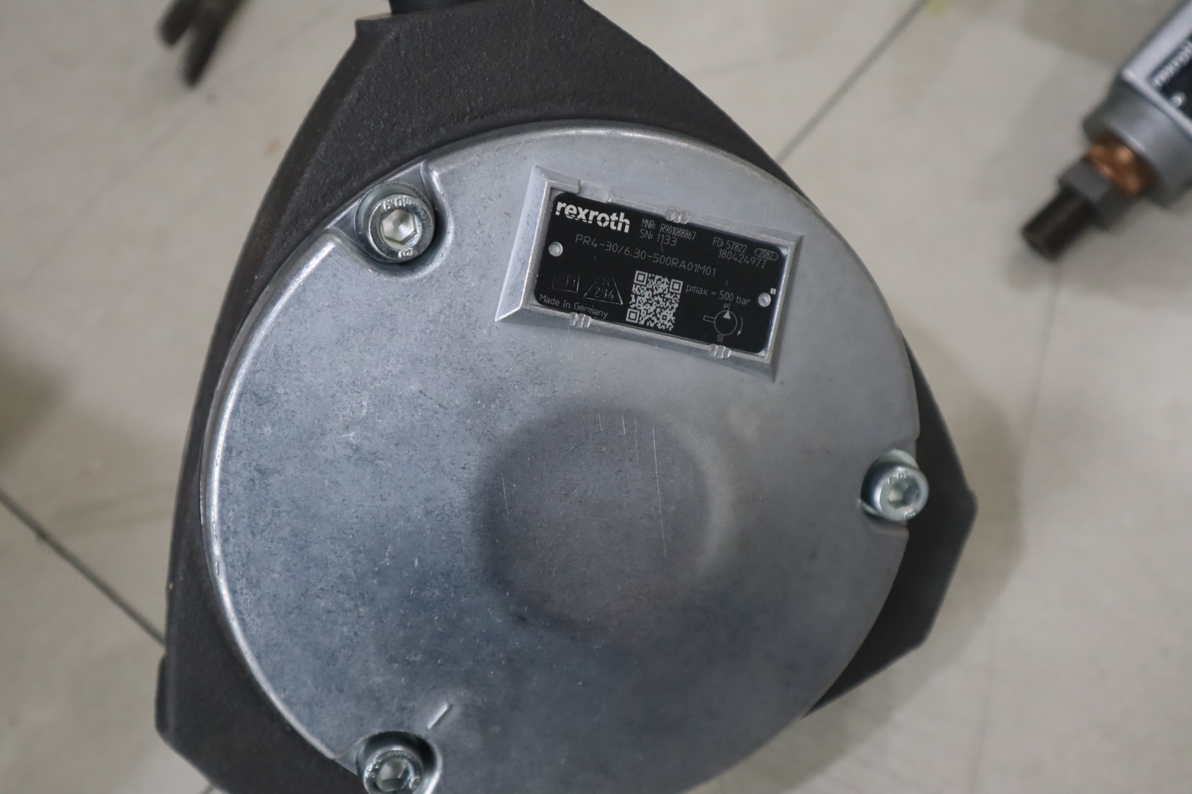 PR4-3X/6.30-500RA01M01 R901088867 力士乐REXROTH径向柱塞泵