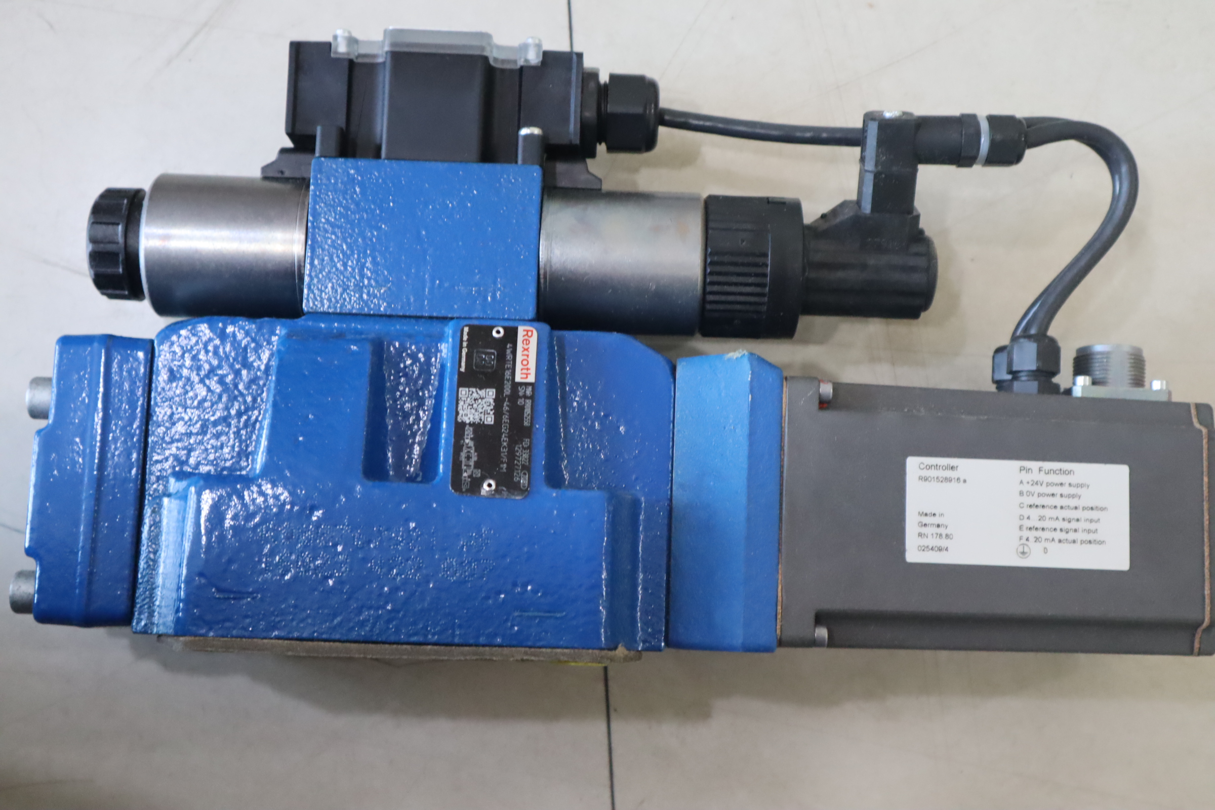 4WRTE16E200L-46/6EG24EK31/F1M R901052558 力士乐REXROTH比例阀