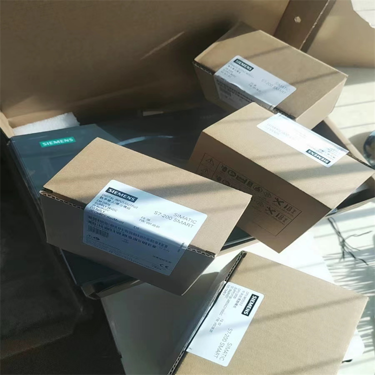 亘远深圳人机界面触摸屏回收废旧配件收购快速结款