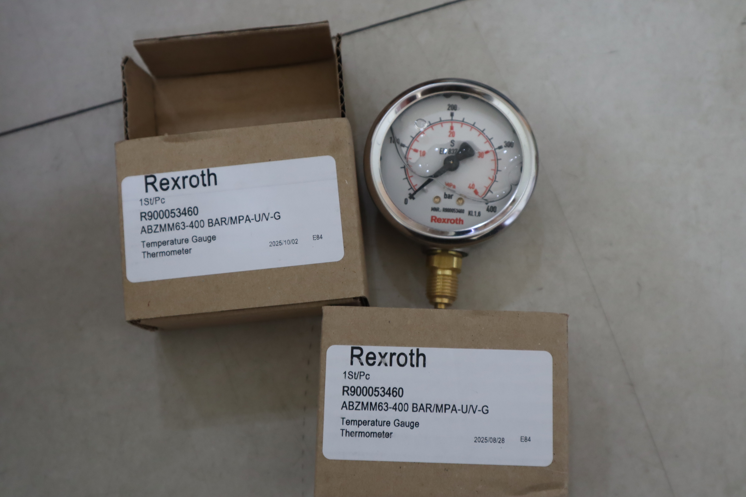 ABZMM63-400 BAR/MPA-U/V-G R900053460 力士乐REXROTH压力表 