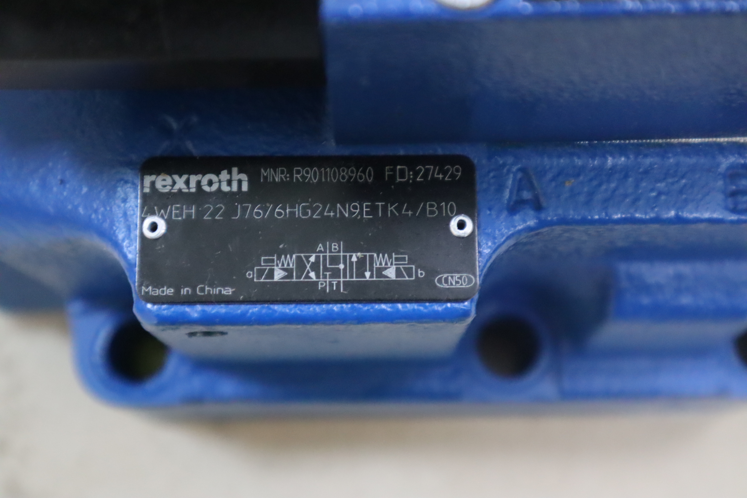 4WE6J7X/HG24N9K4/B10 R901108990  REXROTH力士乐电磁阀