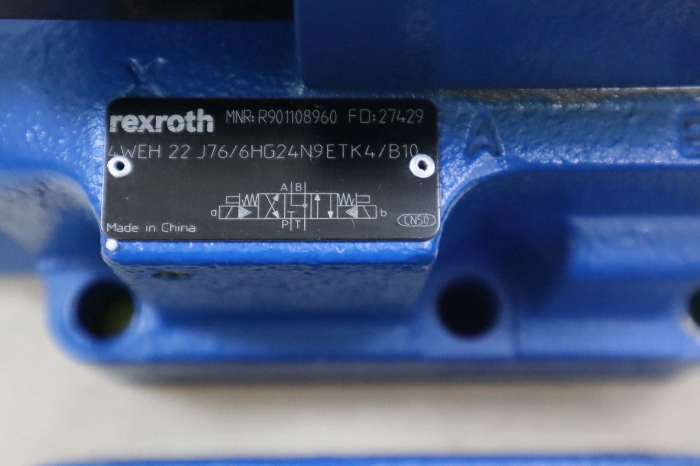 4WE6J7X/HG24N9K4/B10 R901108990  REXROTH力士乐电磁阀