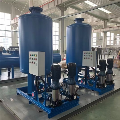 Constant pressure water replenishment device