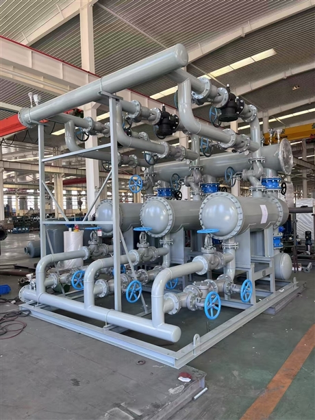 Shell and tube heat exchanger, shell and tube heat exchanger unit