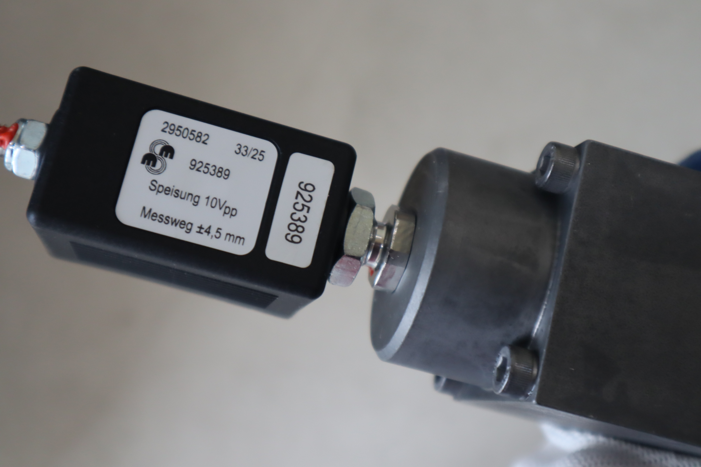 R900949741 2FRE6B-21/16QK4RV 力士乐REXROTH减压阀