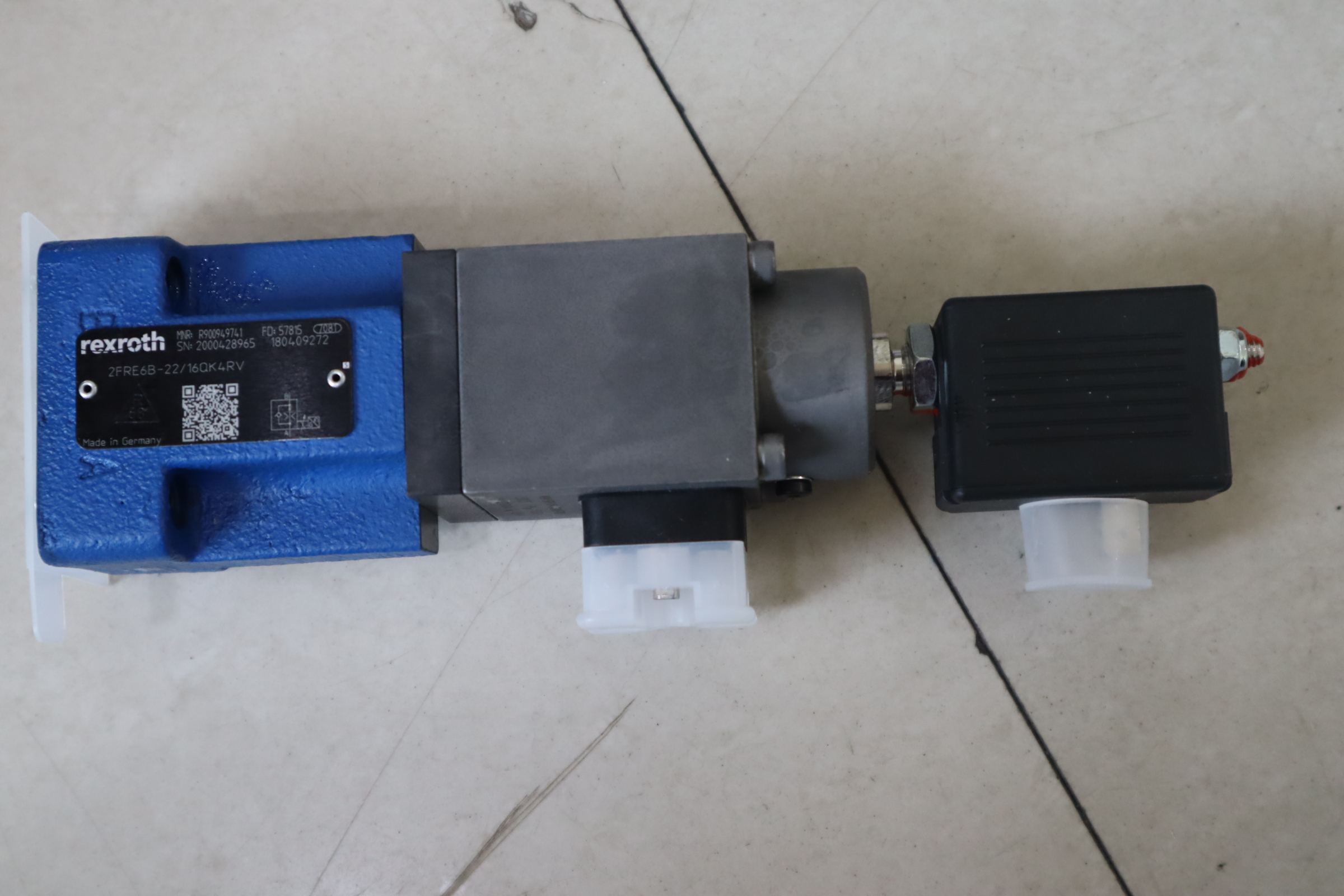 R900949741 2FRE6B-21/16QK4RV 力士乐REXROTH减压阀