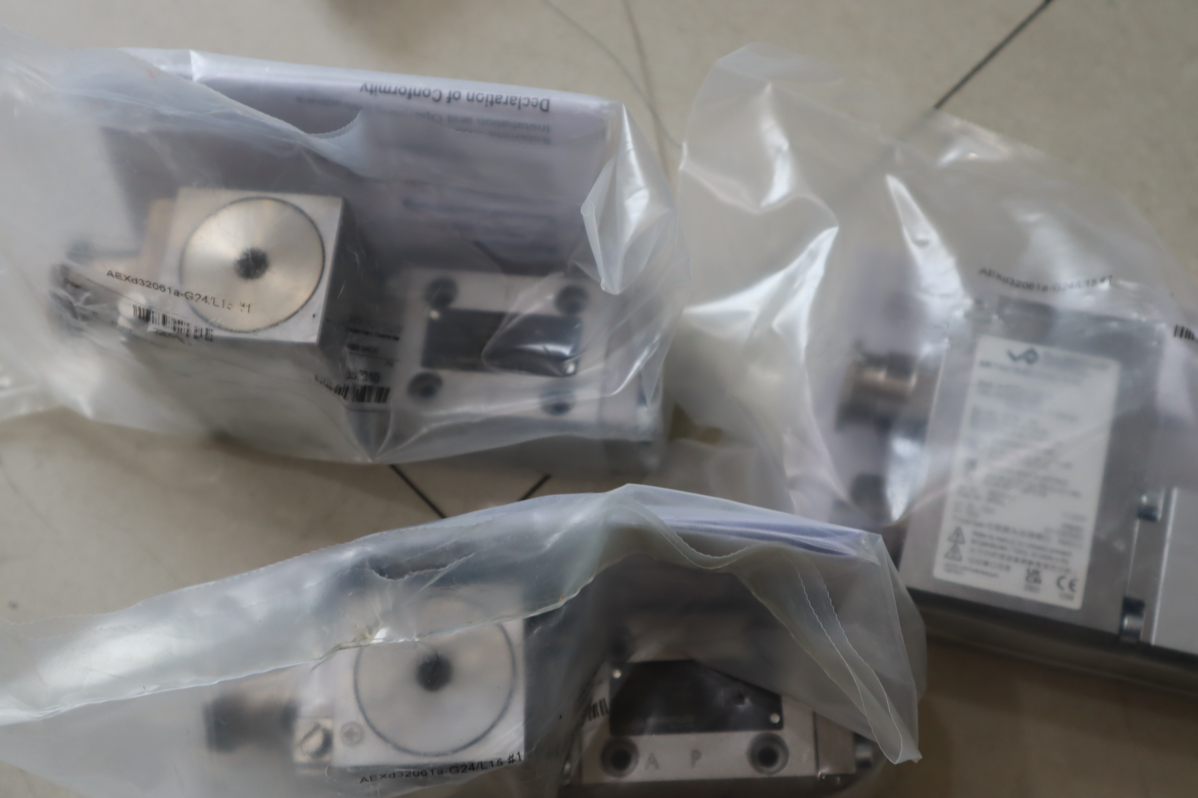 AEXd32061a/L15 WANDFLUH万福乐